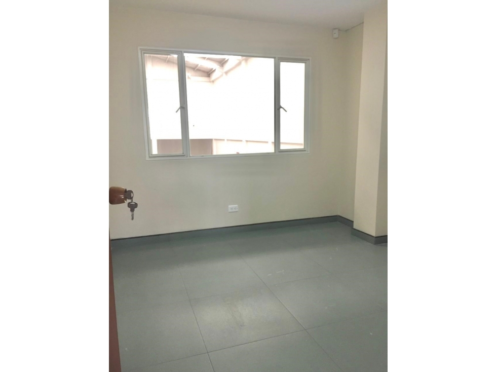 ARREINDO BODEGA 660 m² FONTIBON — foto 5