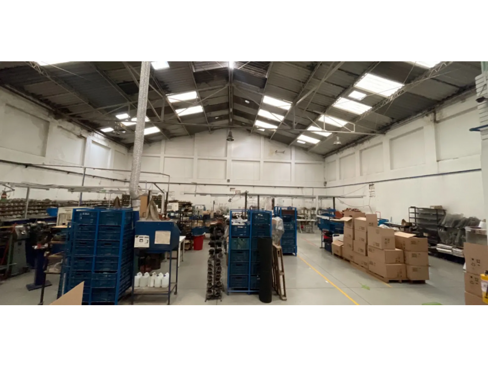 BODEGA DE 550 M² SECTOR INDUSTRIAL DE PUENTE ARANDA — foto 4