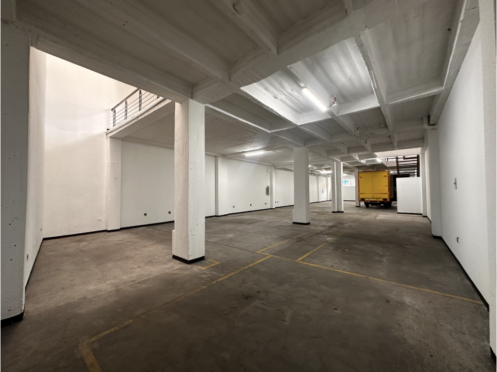 BODEGA DE 845,5 M² BARRIO GAITÁN — foto 3
