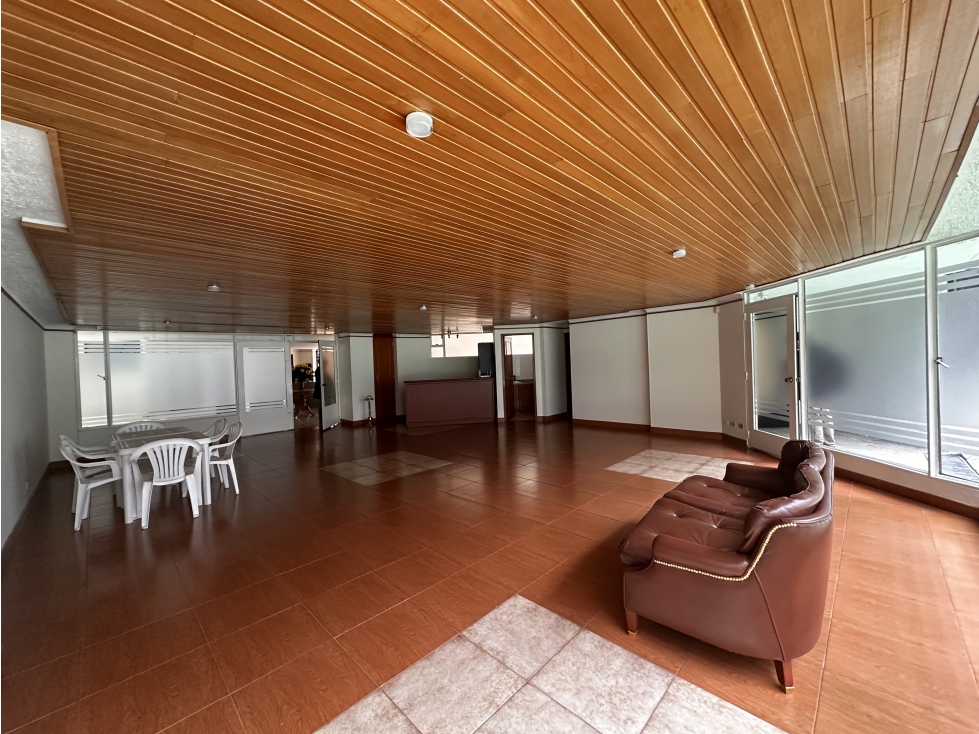 APARTAMENTO DE 207 M² EN SANTA BARBARA — foto 4