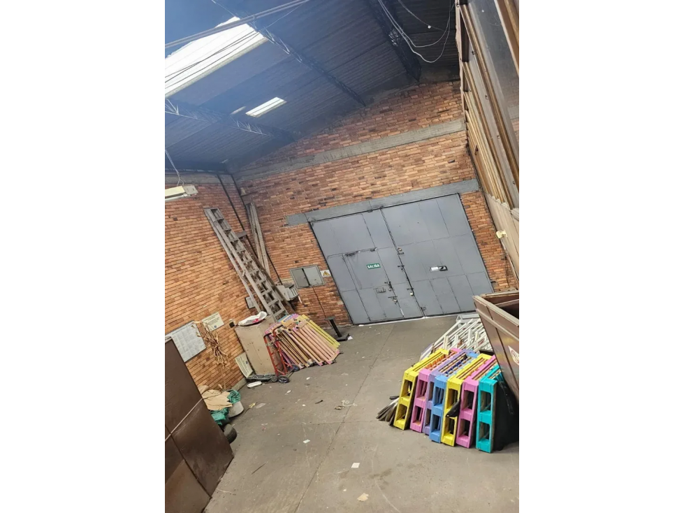 BODEGA 414 m² PUENTE ARANDA - ESTACIÓN CENTRAL - 4