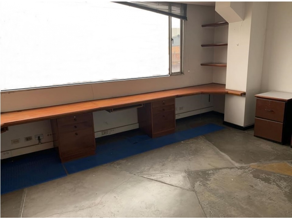 ARRIENDO BODEGA 500 m² MONTEVIDEO — foto 5