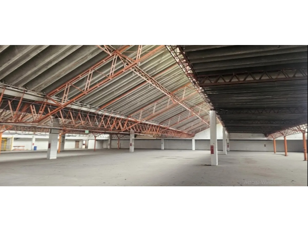 ARRIENDO BODEGA 3.500 M² PUENTE ARANADA GORGONZOLA — foto 5