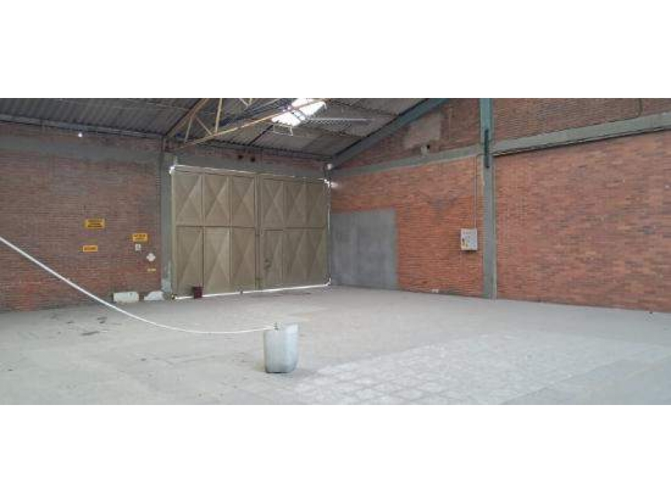 ARRIENDO BODEGA DE 2.315 M² EN BOSA, AUTOPISTA SUR. — foto 5