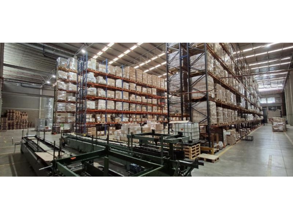 ARRIENDO BODEGA DE 4.521,97 M² EN PARQUE INDUSTRIAL, FONTIBÓN — foto 4