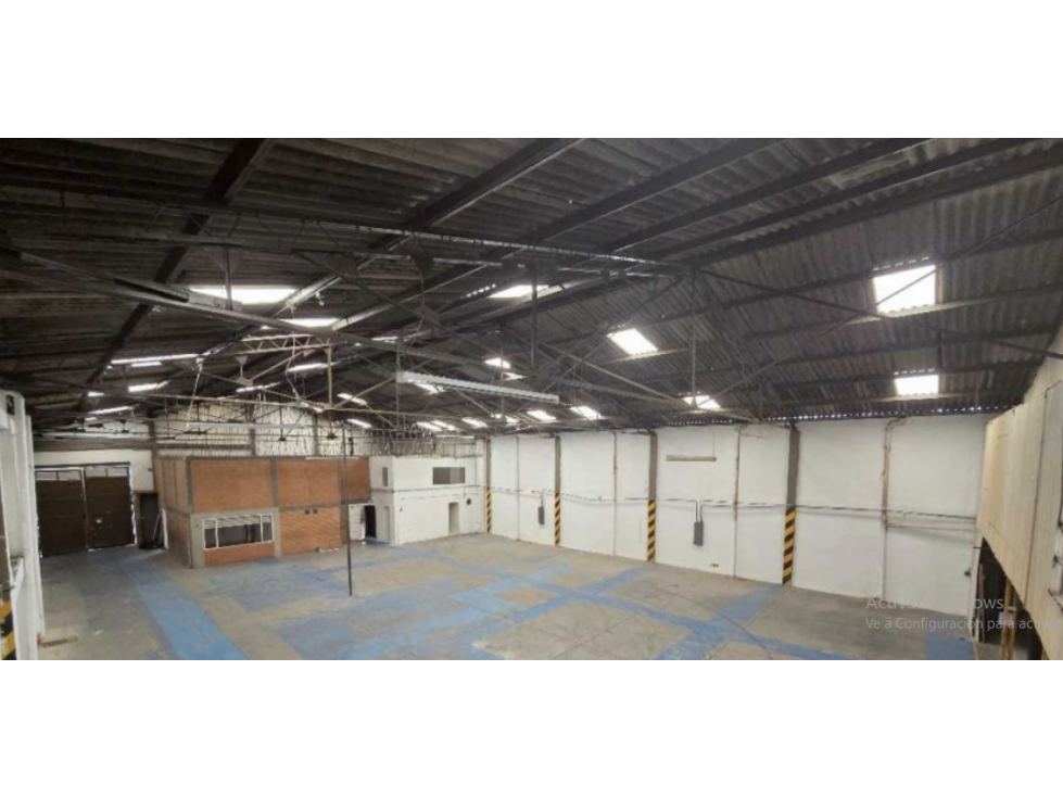 BODEGA DE 1.000 m² CALLE 80 CON AV. CIUDAD DE CALI — foto 3