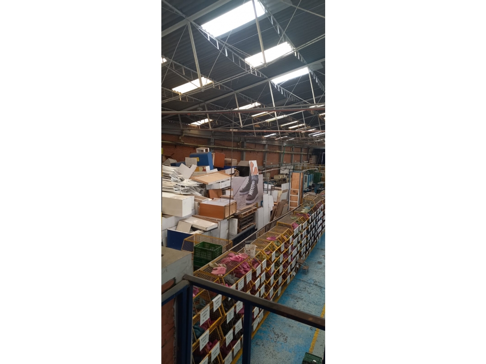 ARRIENDO BODEGA EN ZONA INDUSTRIAL DE MONTEVIDEO - 6