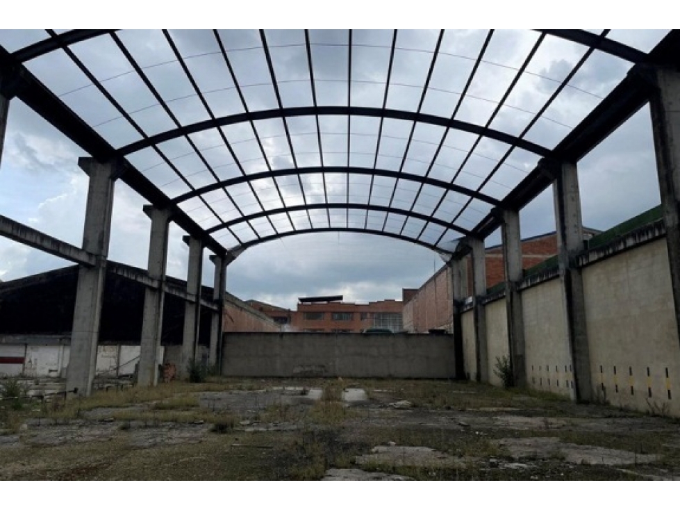 VENTA LOTE DE 774 M² EN MONTEVIDEO - 4