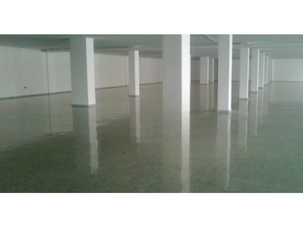 ARRIENDO OFICINAS 4.675 M² LUSITANIA — foto 4