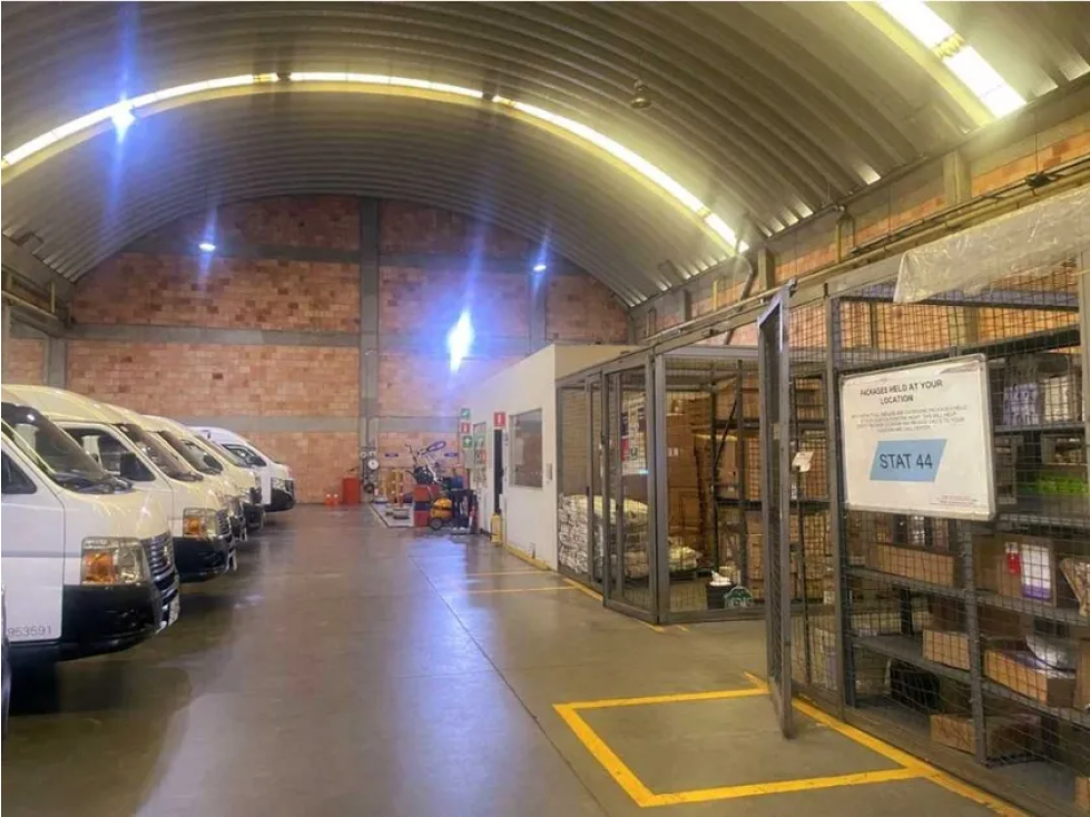 BODEGA DE 1.248 M² EN PARQUE INDUSTRIAL, ÁLAMOS — foto 3