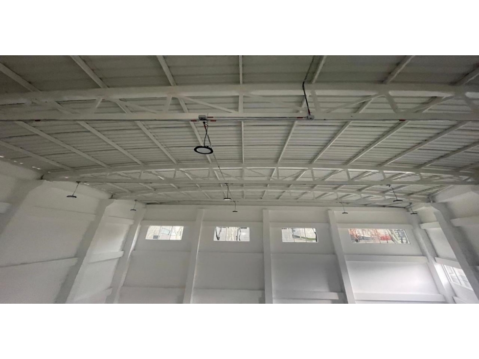 BODEGA DE 740 M² EN PARQUE EMPRESARIAL, ALAMOS — foto 3