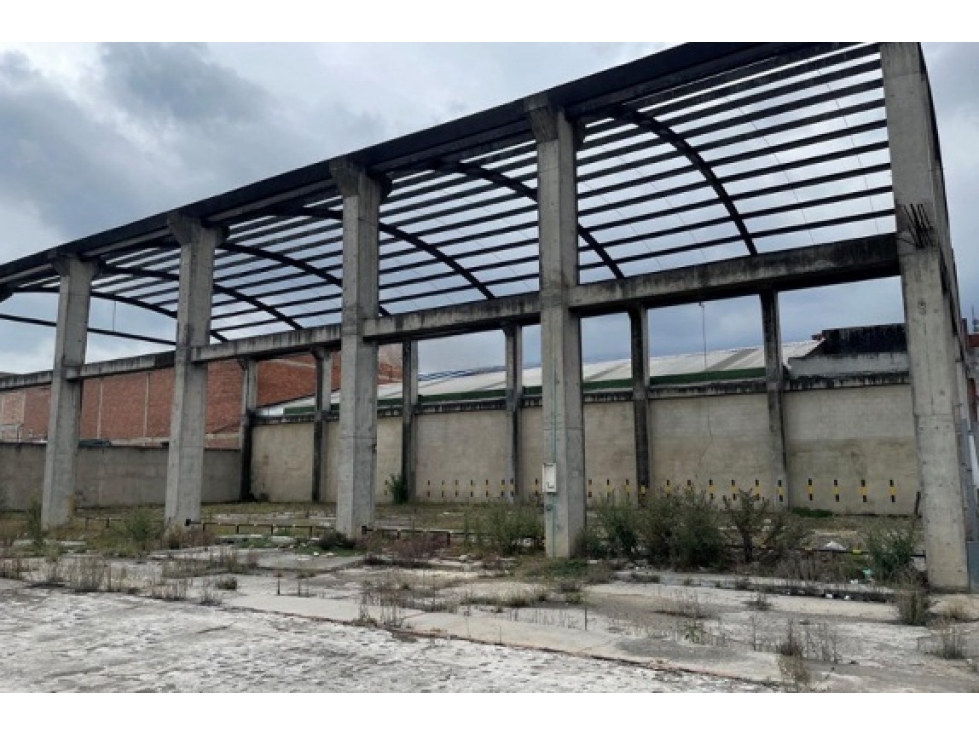 VENTA LOTE DE 774 M² EN MONTEVIDEO - 5