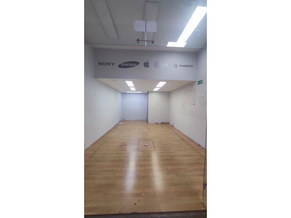 ARRIENDO LOCAL COMERCIAL DE 50 m² EN CENTRO CHÍA - 6