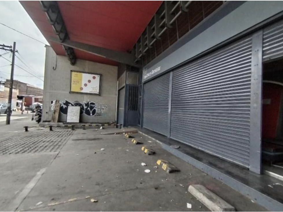 LOCAL COMERCIAL DE 386,5 M² EN LA ESTANZUELA — foto 3