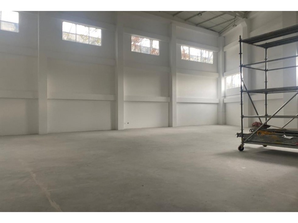 BODEGA DE 740 M² EN PARQUE EMPRESARIAL, ALAMOS — foto 4
