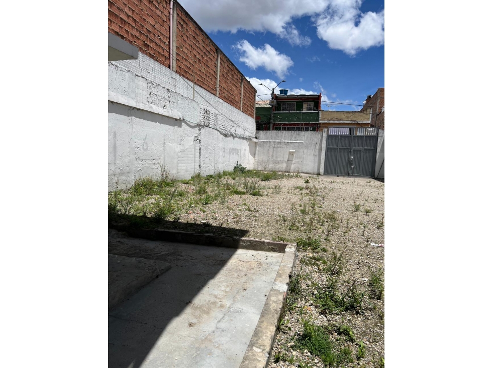LOTE DE 270 m² BARRIO LAS FERIAS — foto 2