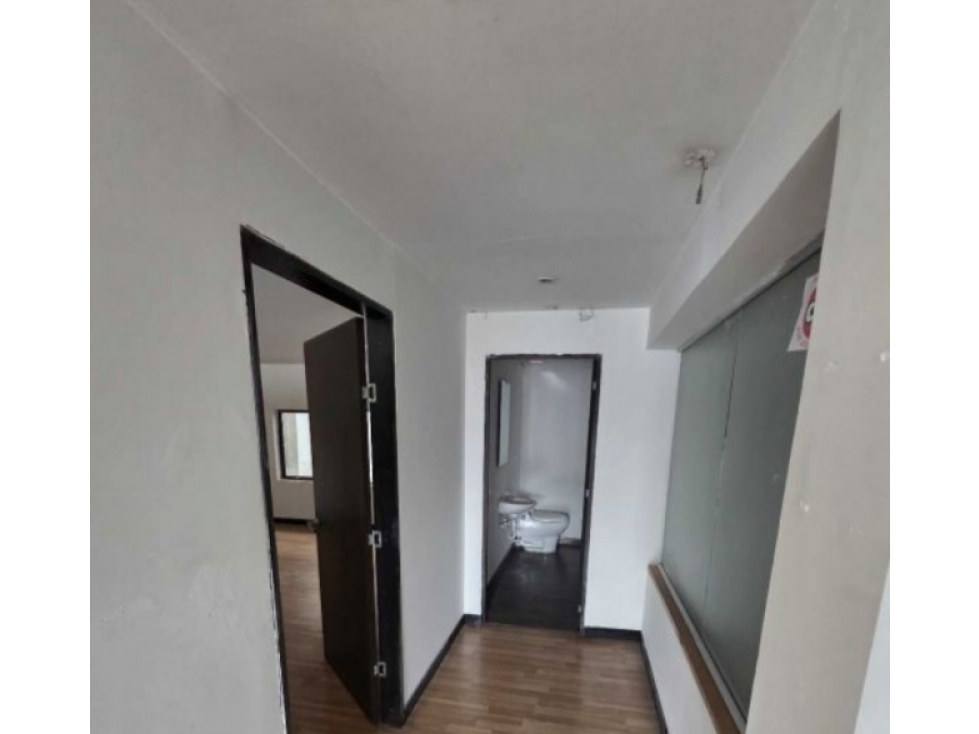 BODEGA DE 1.000 m² CALLE 80 CON AV. CIUDAD DE CALI — foto 5