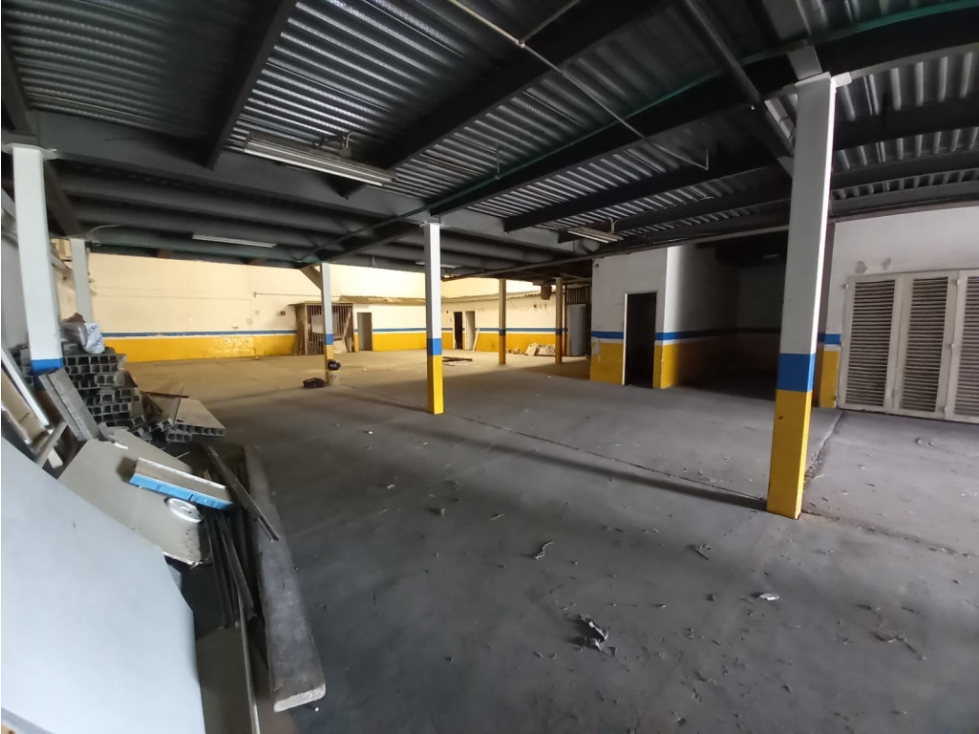 ARRIENDO BODEGA DE 350 m² EN PUENTE ARANDA - 6