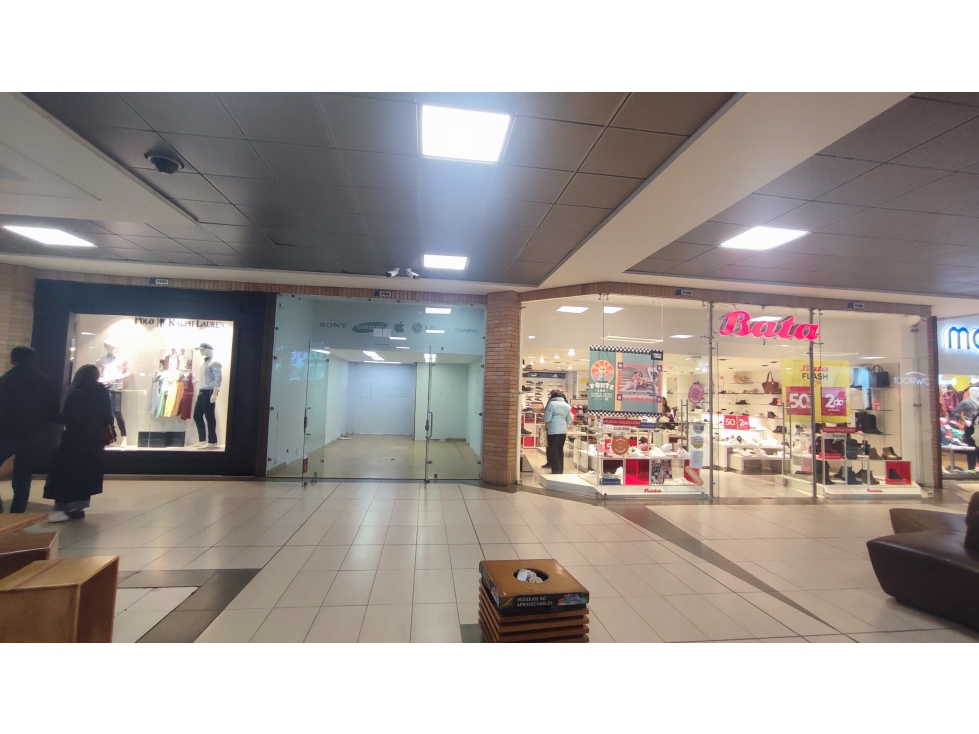 ARRIENDO LOCAL COMERCIAL DE 50 m² EN CENTRO CHÍA - 5