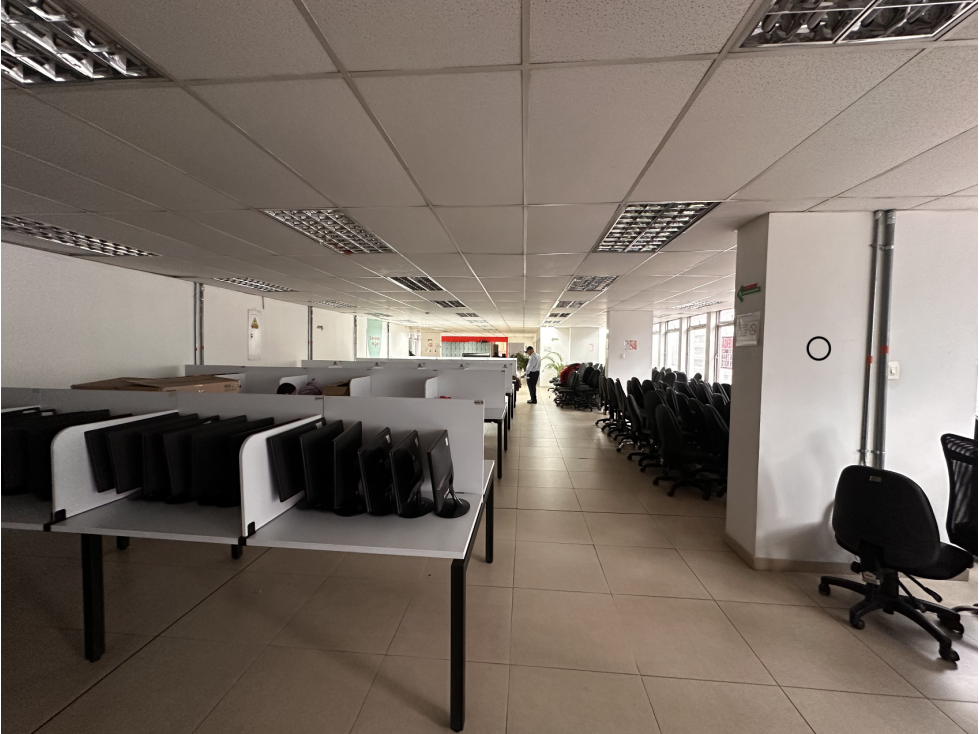 OFICINA DE 770 M² ZONA CENTRO, BOGOTÁ — foto 6