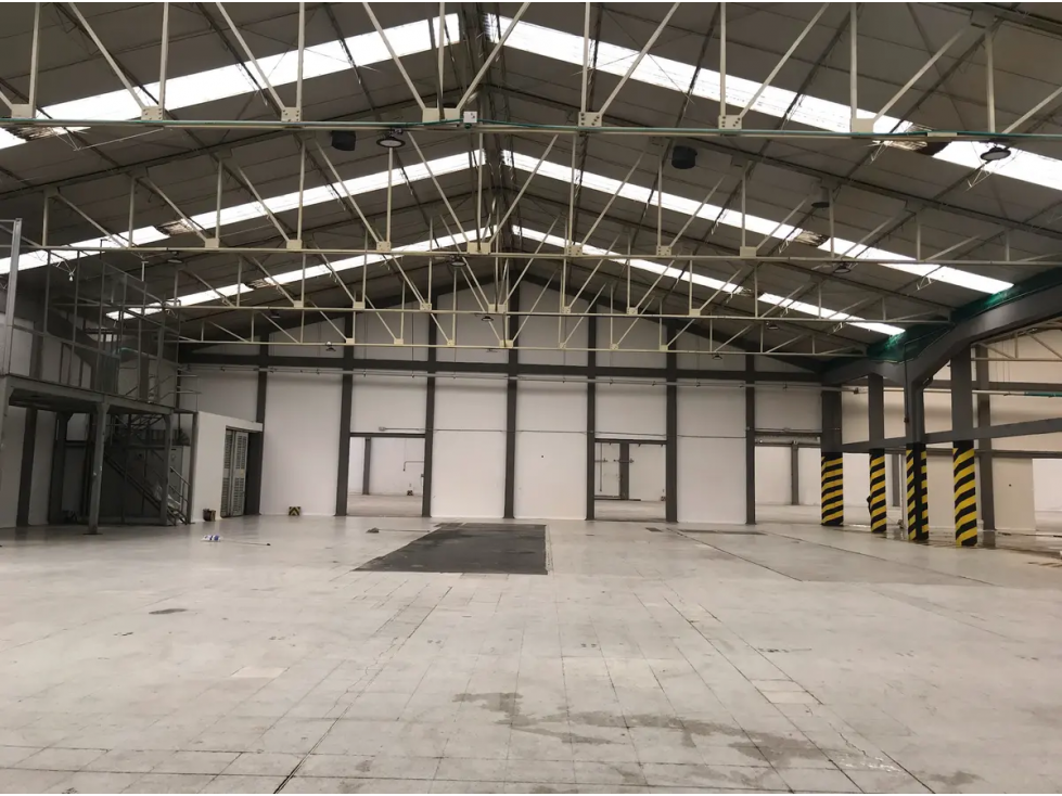 BODEGA DE 5.052 M² BARRIO LA ALQUERIA — foto 6