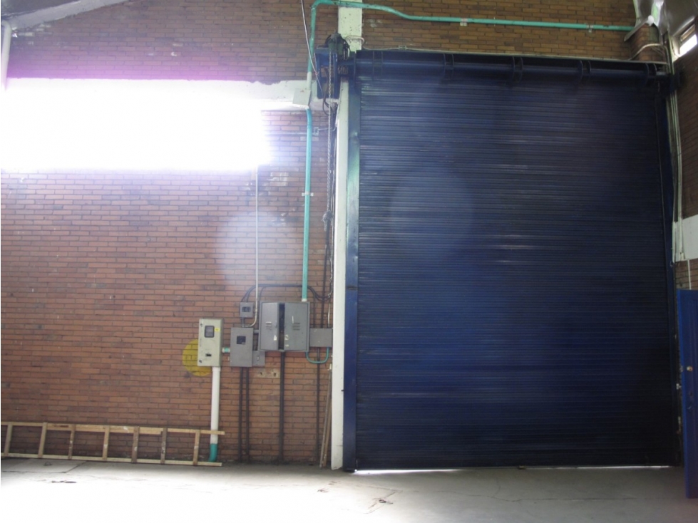 ARRIENDO BODEGA 1.460 m² ZONA INDUSTRIAL DE PUENTE ARANDA — foto 4