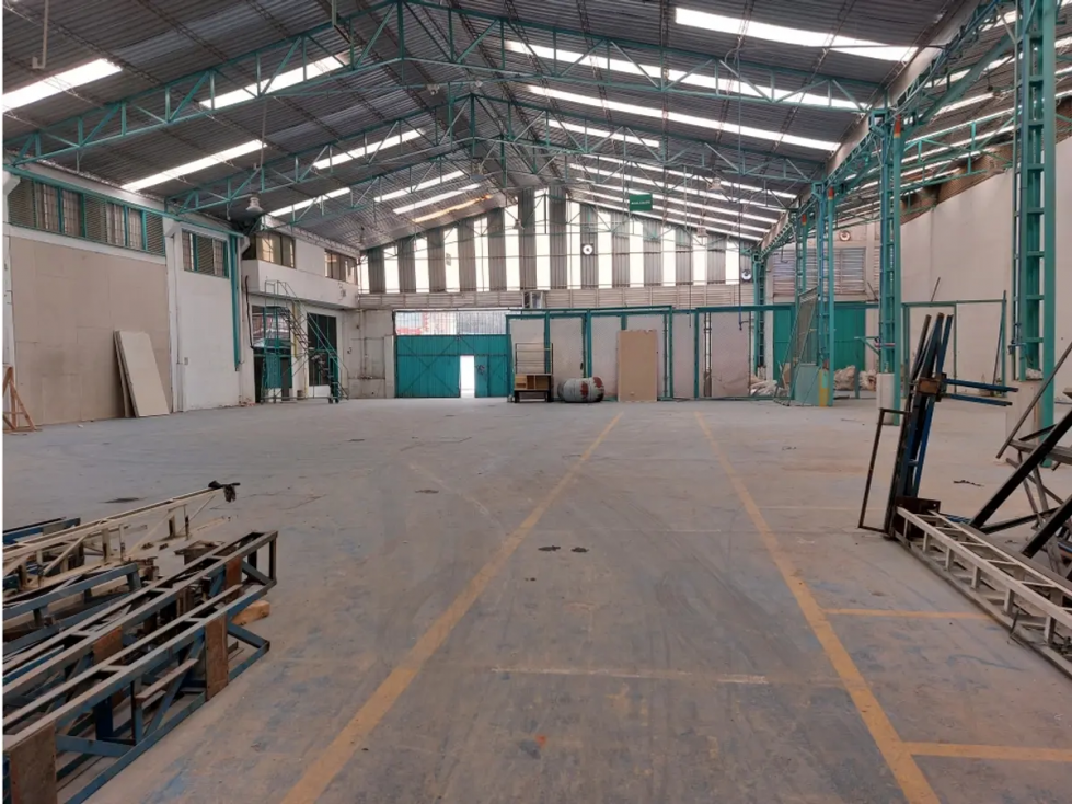 BODEGA DE 1.300 M² EN ENGATIVÁ — foto 5