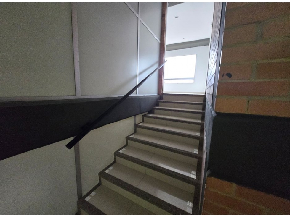 SE ARRIENDA BODEGA DE 1.481 M² PARQUE INDUSTRIAL EN TOCANCIPÁ - 5