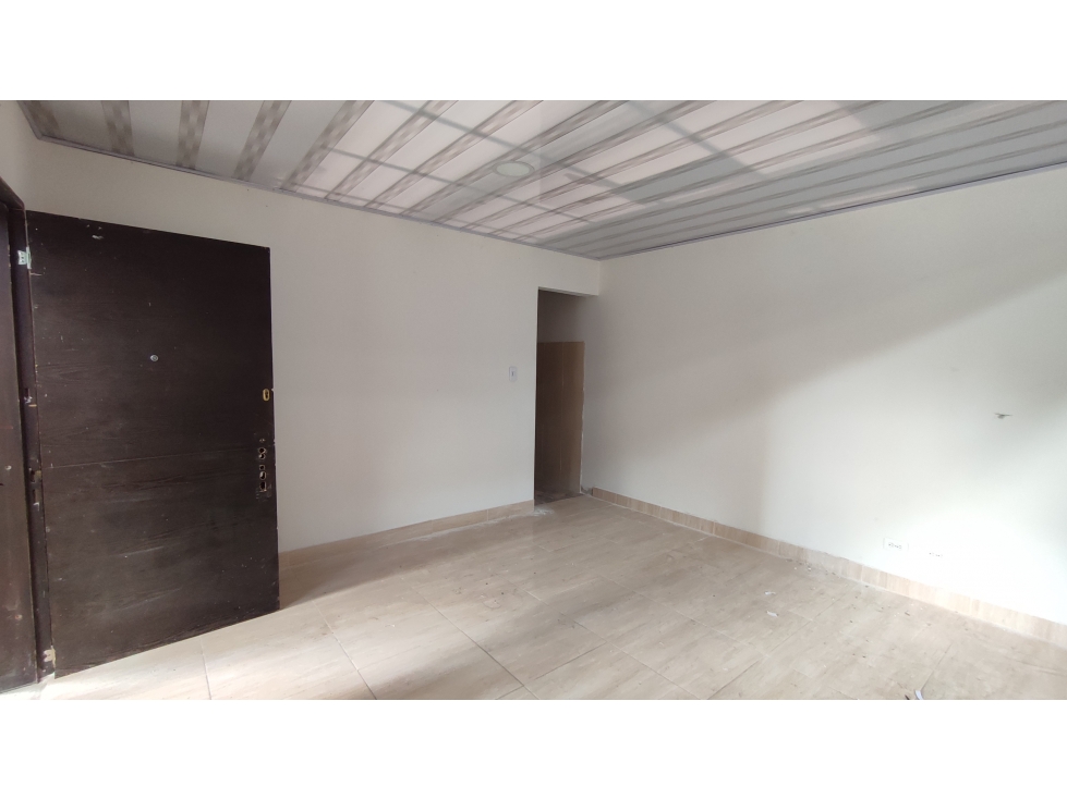 BODEGA INDUSTRIAL DE 750 m² - ALTO IMPACTO EN FONTIBÓN — foto 6