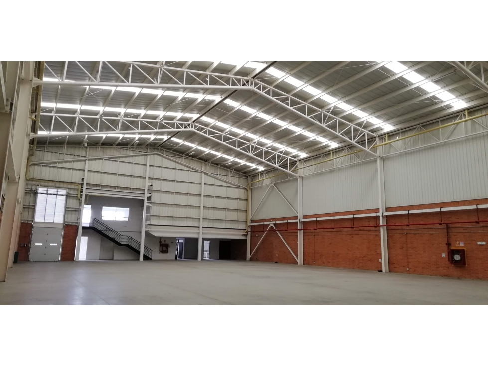 ARRIENDO BODEGA PARQUE INDUSTRIAL EN TOCANCIPÁ - 6