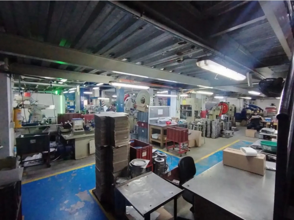 BODEGA DE 543 M² EN VENTA, SECTOR INDUSTRIAL CENTENARIO - EL EJIDO - 6
