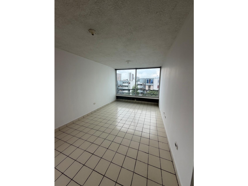 APARTAMENTO EN VENTA CONJ. COMULTRASAN PROVENZA — foto 3