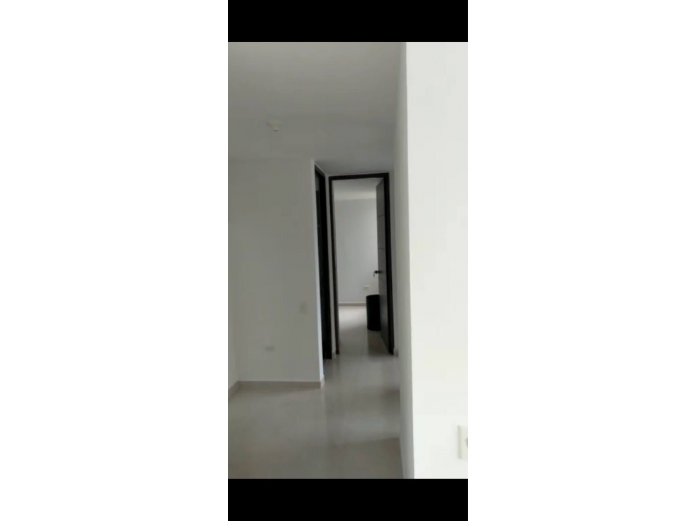 APARTAMENTO EN VENTA CONJ. PORTAL DE LA LOMA - PIEDECUESTA — foto 2