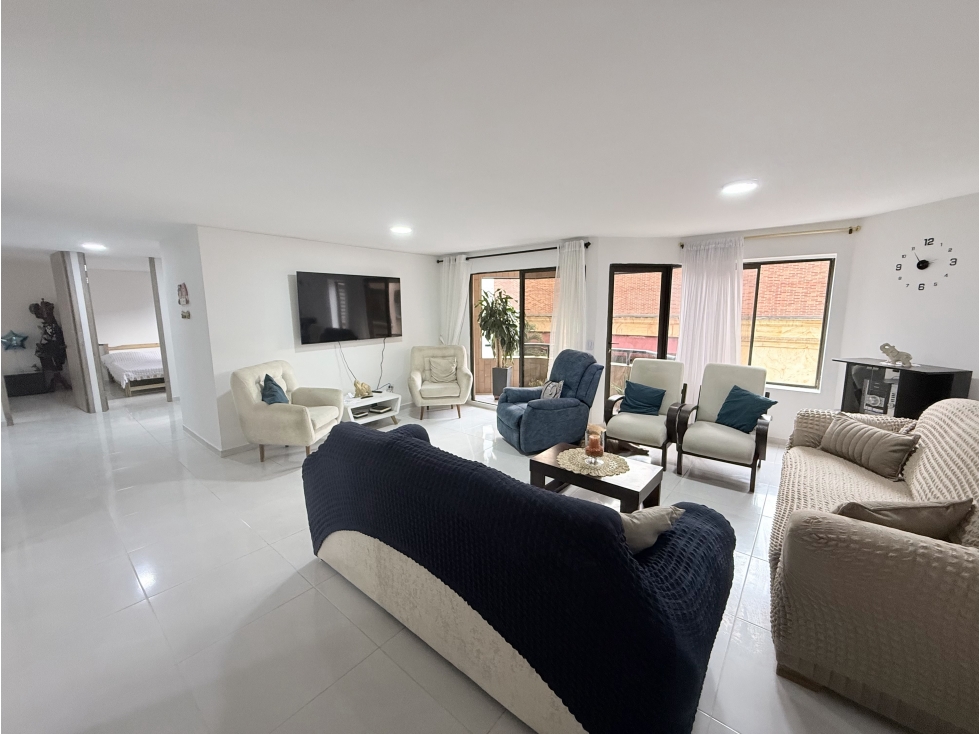 APARTAMENTO EN VENTA EDIF. LA POSADA IPANEMA - CABECERA