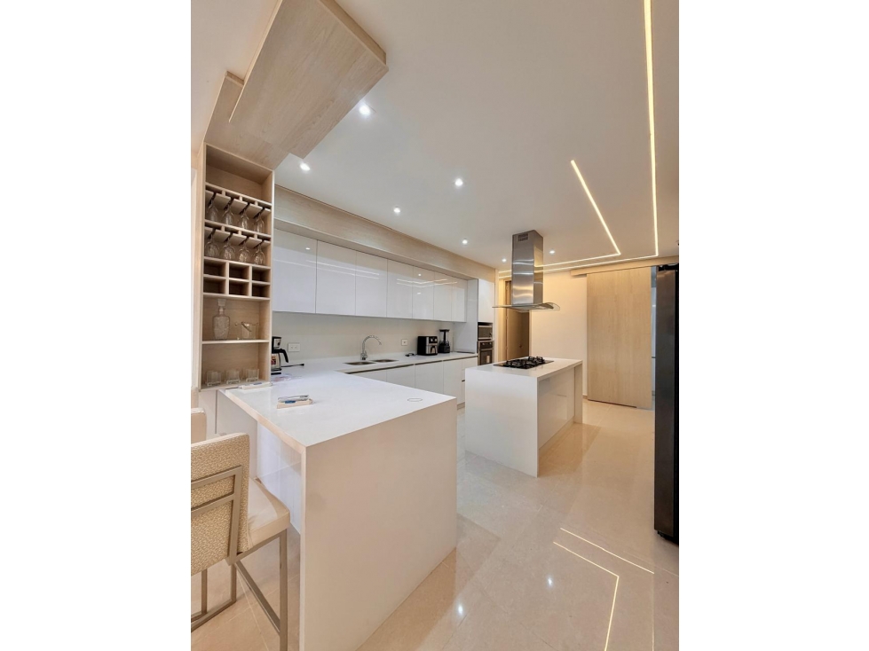 APARTAMENTO EN VENTA CONJ. LA GRAN RESERVA — foto 2