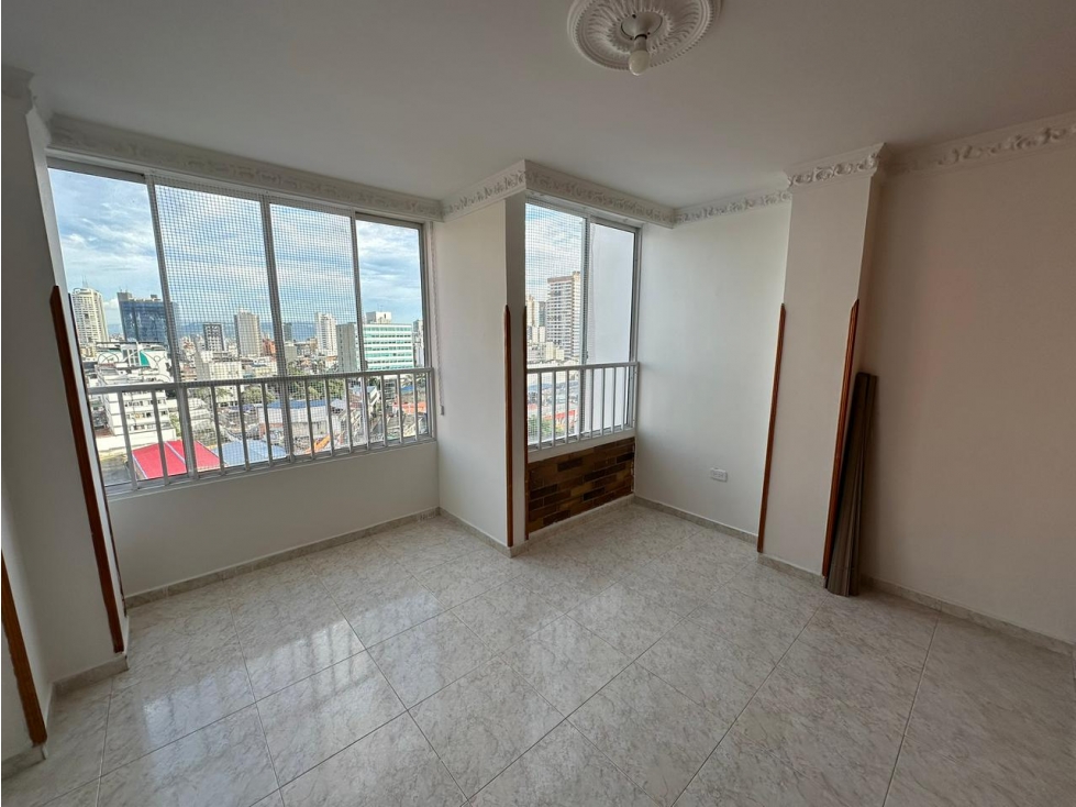 APARTAMENTO EN VENTA DUPLEX EN EDIF. PLAZA GRANADA - AURORA — foto 6