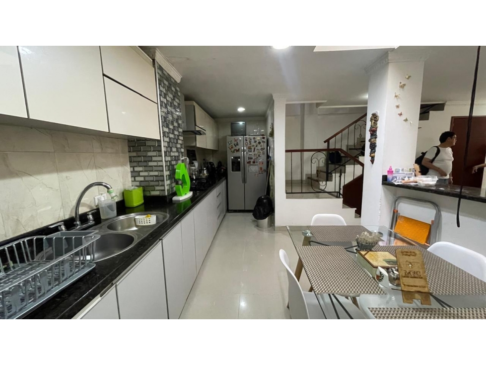 CASA EN VENTA BARRIO LA VICTORIA — foto 5