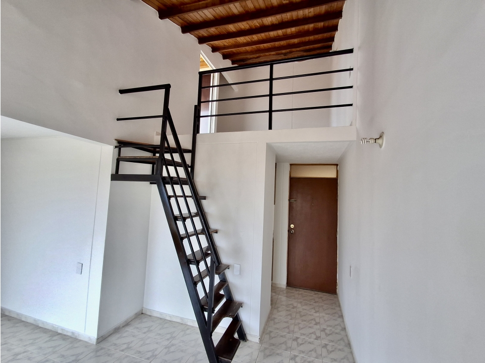 APARTAMENTO DUPLEX EN VENTA URB. EL GIRASOL - TEJAR - 6