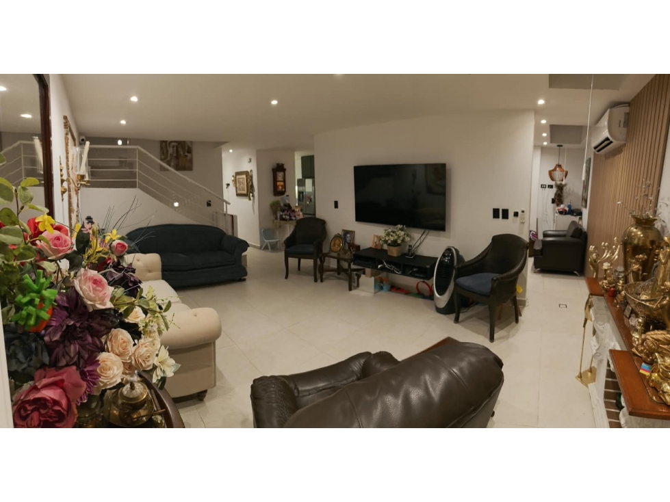 CASA EN VENTA CONJ. PALMERAS DEL CACIQUE - 3