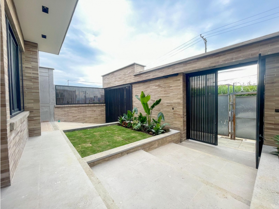 CASA EN VENTA LAGOS DEL CACIQUE — foto 3