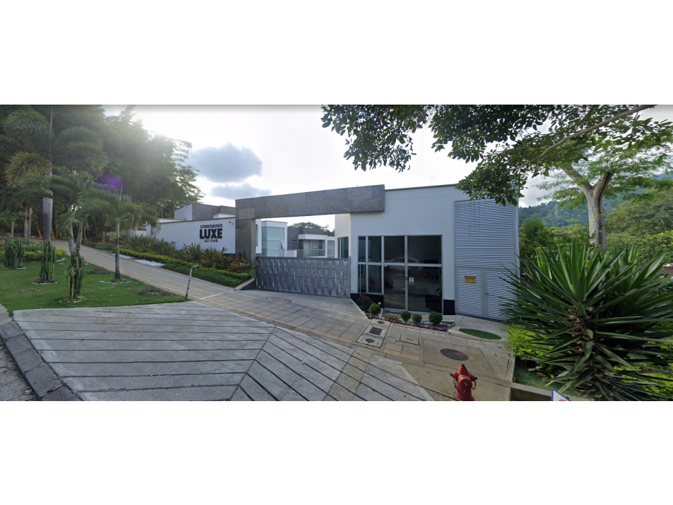 CASA EN VENTA CONJ. LUXE - LAGOS DEL CACIQUE