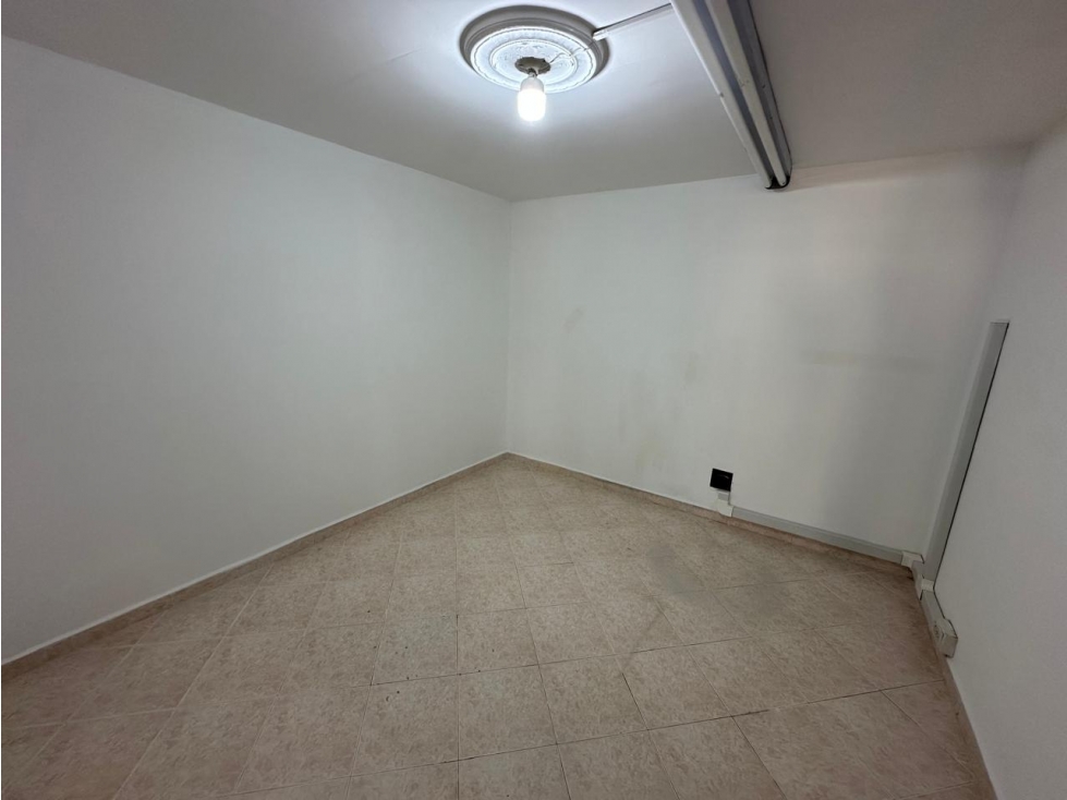 CASA EN VENTA BARRIO LA VICTORIA — foto 3