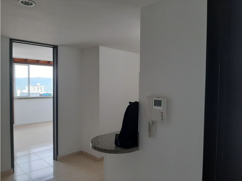 APARTAESTUDIO EN VENTA EDIF. PARQUE CENTRAL — foto 5