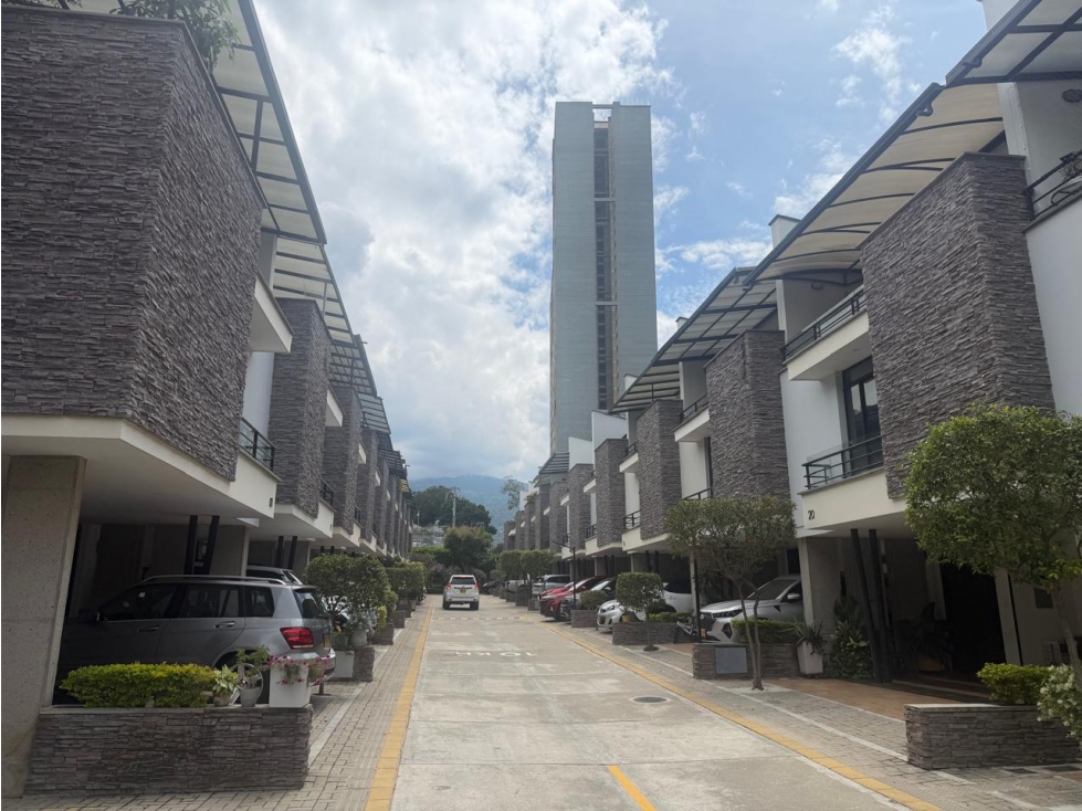 CASA EN VENTA CONJ. VALTERRA - CAÑAVERAL — foto 3