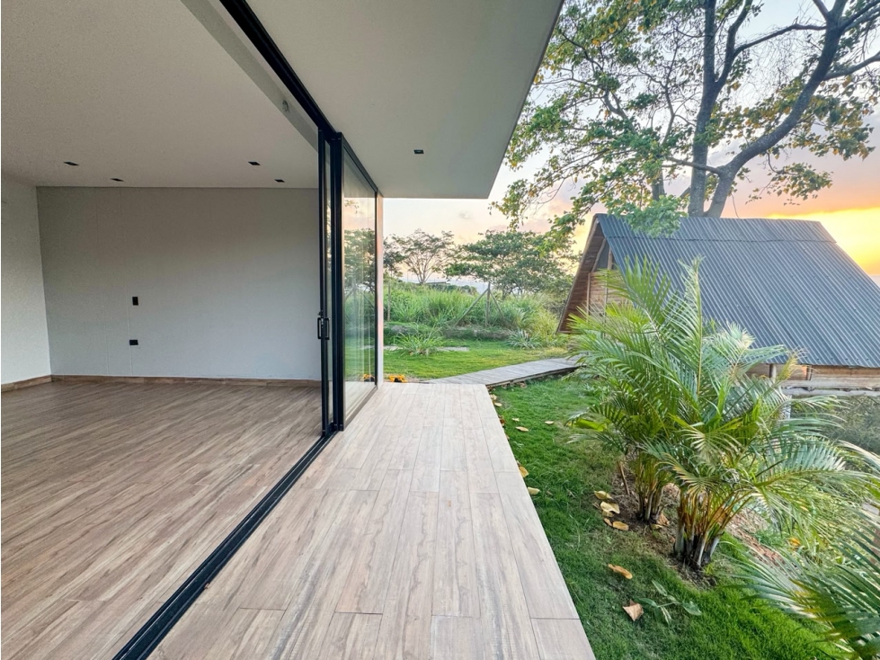 CASA EN VENTA CONJ. MONTE RUITOQUE - RUITOQUE BAJO