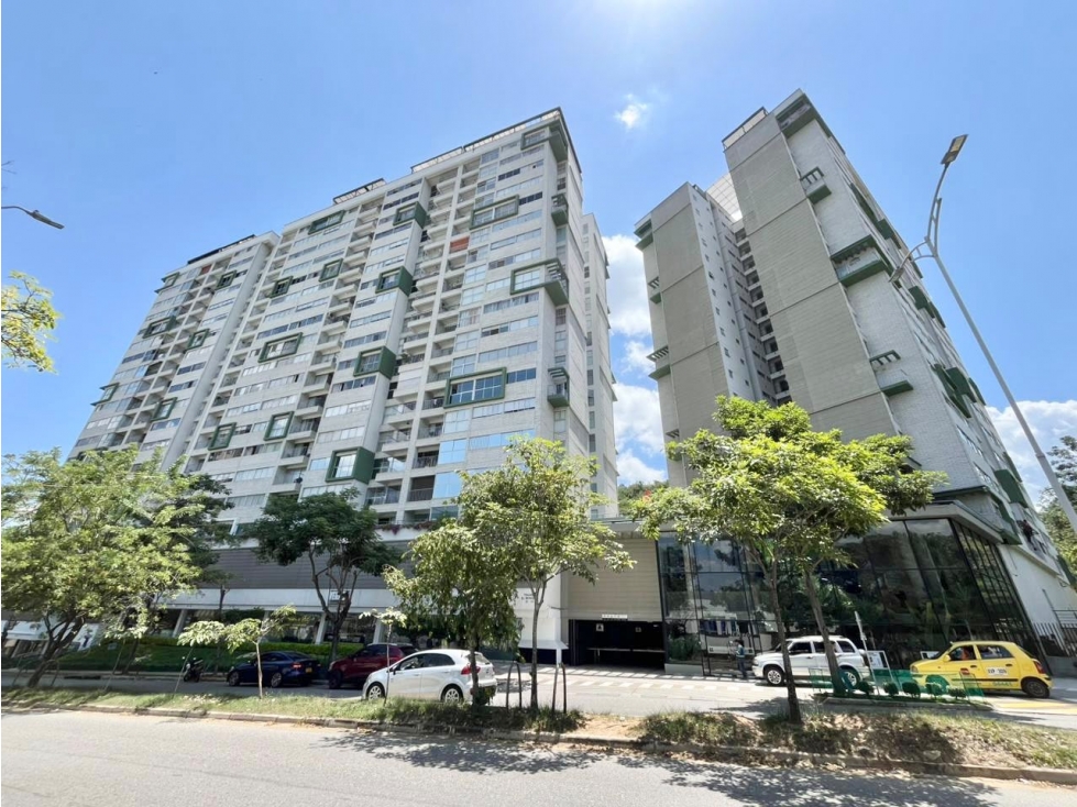APARTAMENTO EN VENTA CONJ. IRAWA CAÑAVERAL