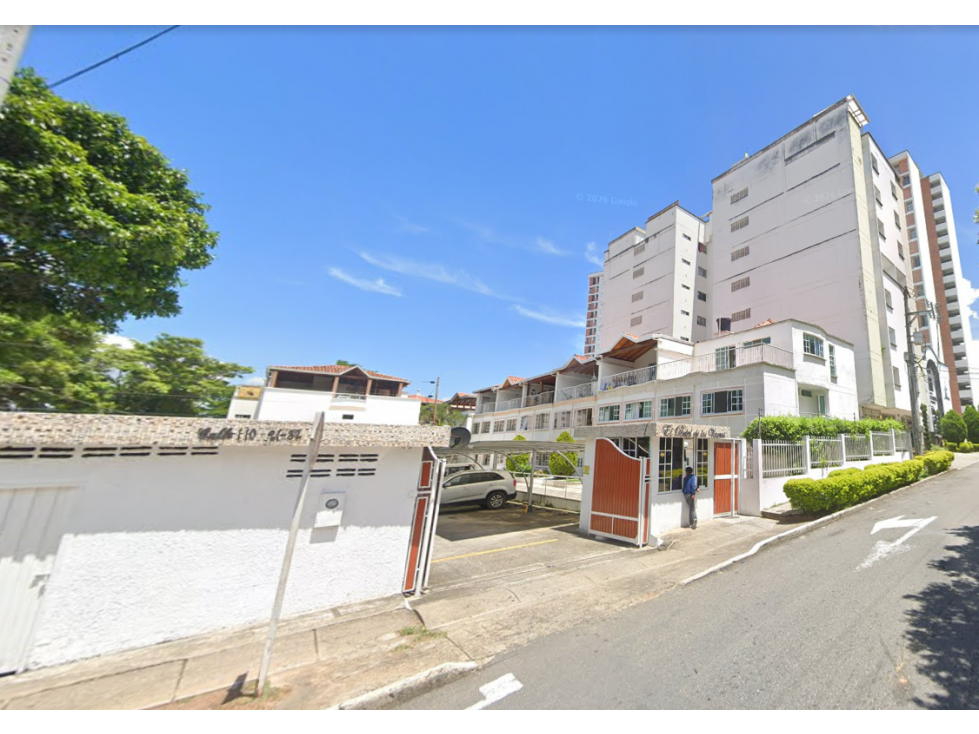 CASA EN VENTA CONJ. PORTAL DE LOS VIVERO - PROVENZA