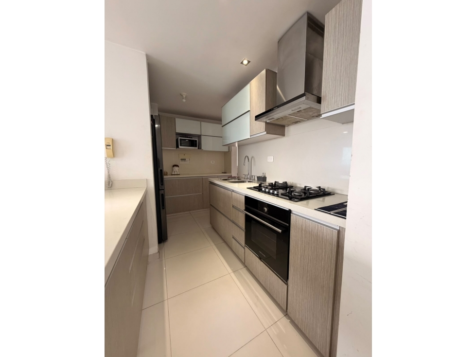 APARTAMENTO EN VENTA CONJ. HISPANIA - EL TEJAR — foto 5