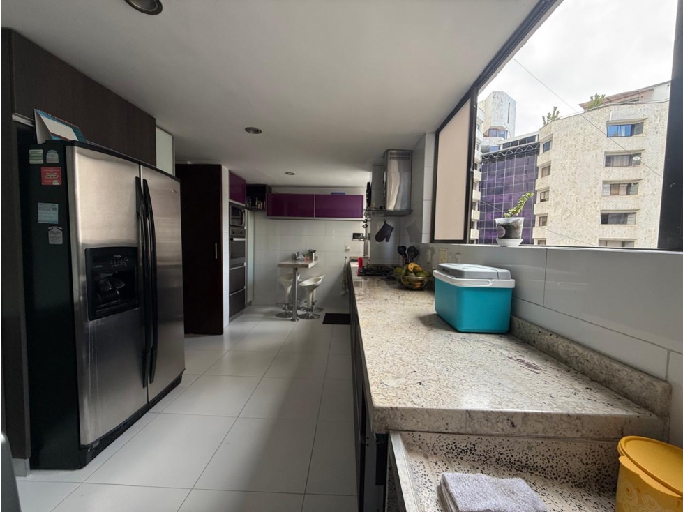 APARTAMENTO EN VENTA EDIF. ADRIANA - CABECERA — foto 3