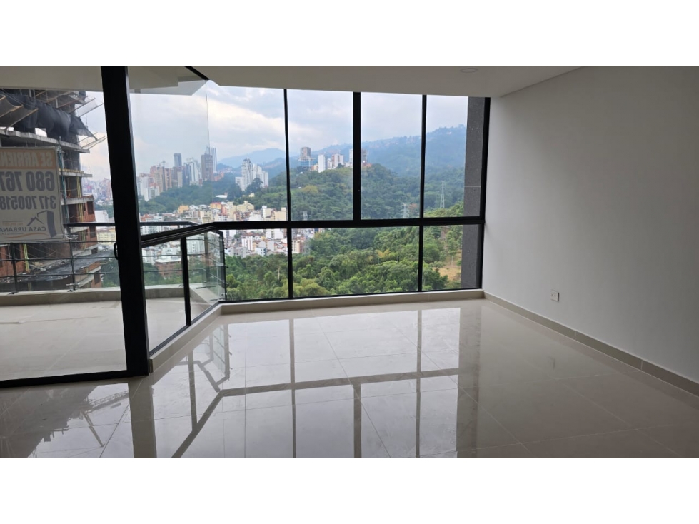 APARTAMENTO EN VENTA CONJ. LA GRAN RESERVA ANDALUCIA - CACIQUE — foto 3